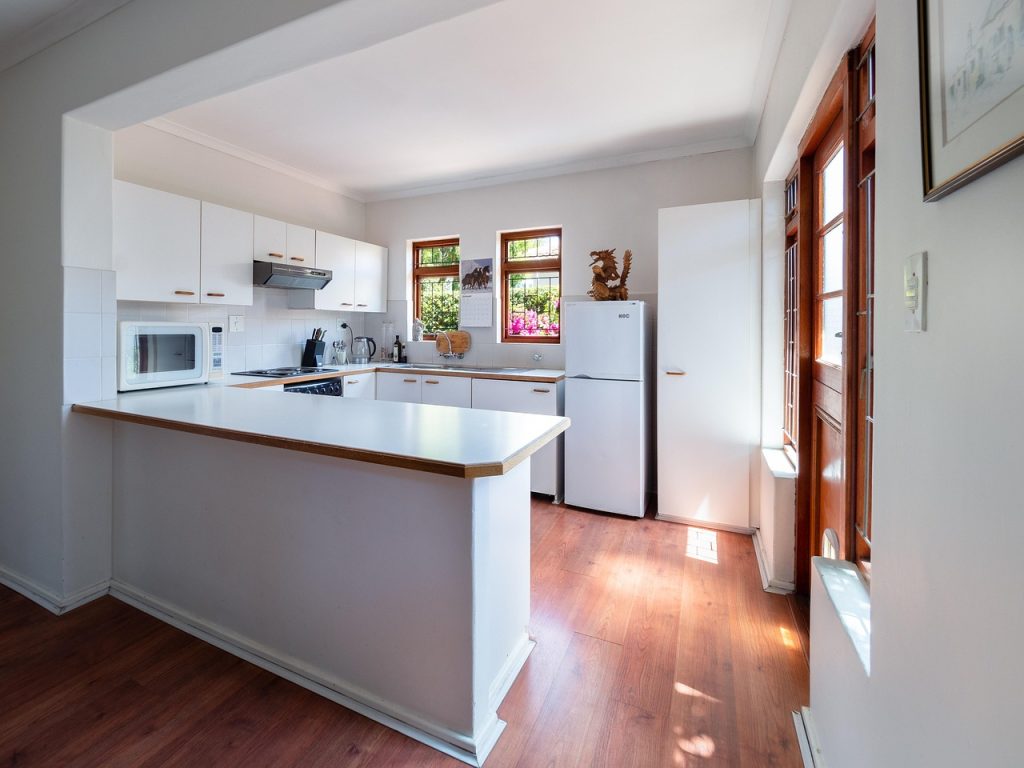 Kitchen, interior, home — Captivating Smart Kitchen Trends from Los Angeles Kitchen Remodeling Contractors