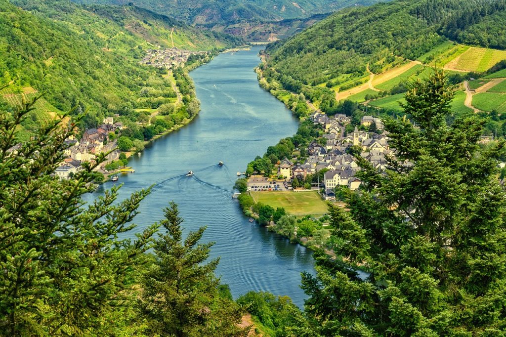 River, nature, mosel — "Choosing the Right Window Installation Experts in Little Rock"