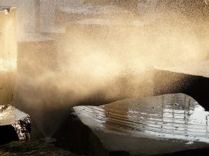 Fountain, atomize, light — The Pros and Cons of Using Dispute Agreements in Business