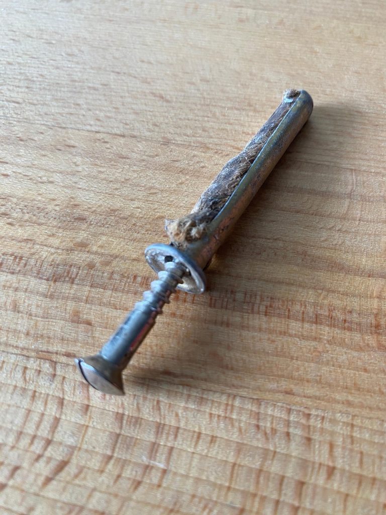 Screw, dowel, old — What is Emergency Locksmith Service?